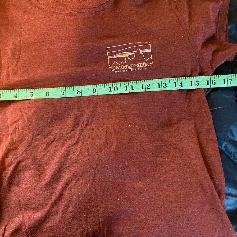 Burgundy Patagonia Women's Capilene® Cool Merino Blend Graphic Shirt - Picture 7 of 11